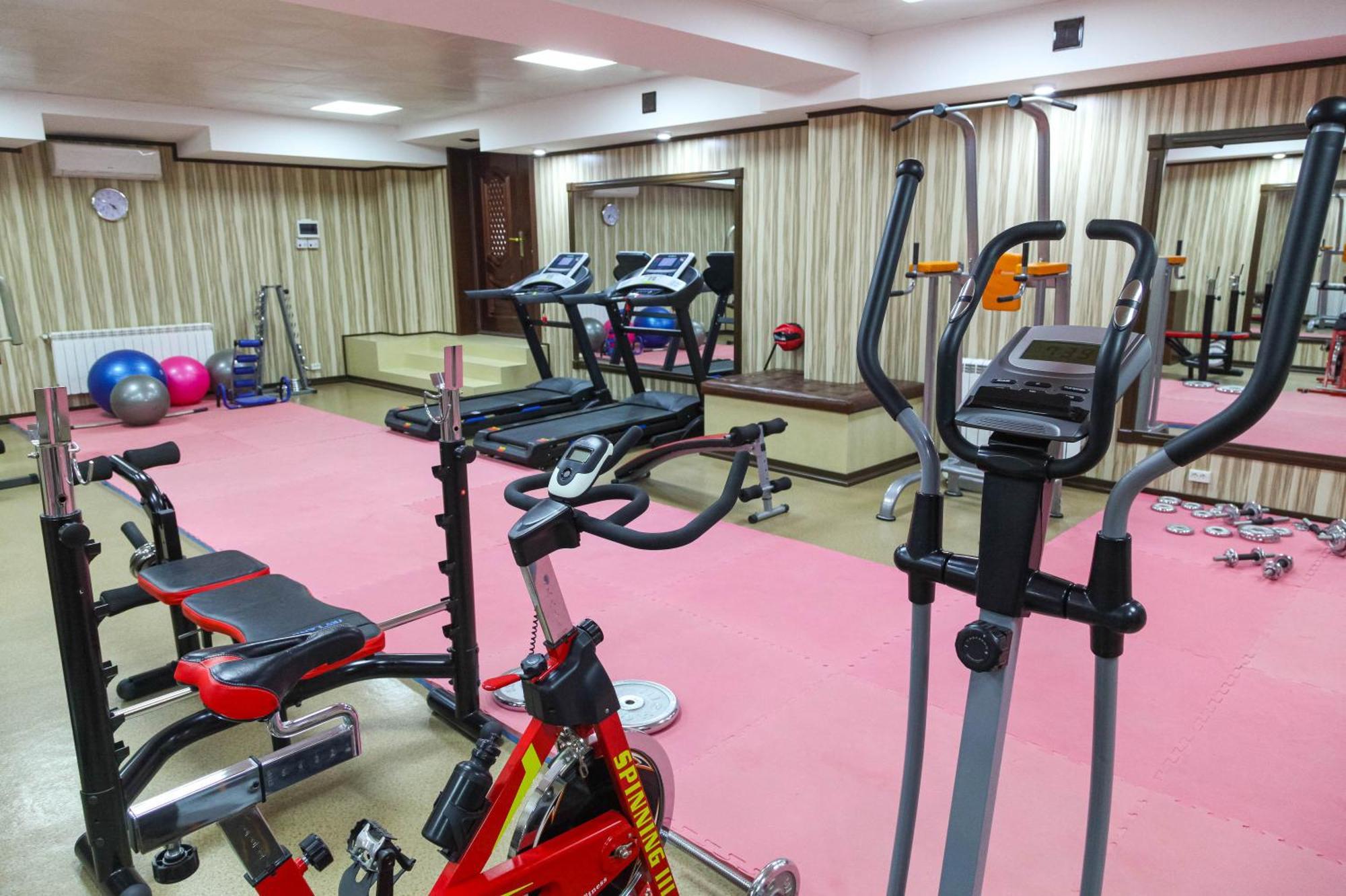 Zargaron Plaza Hotel Buxoro Luaran gambar